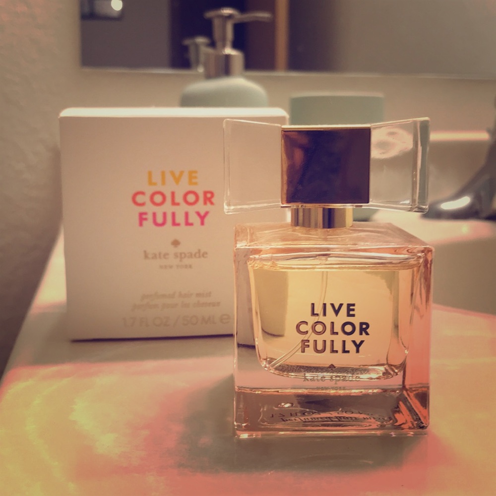 Kate Spade Live Colorfully perfumed hair mist